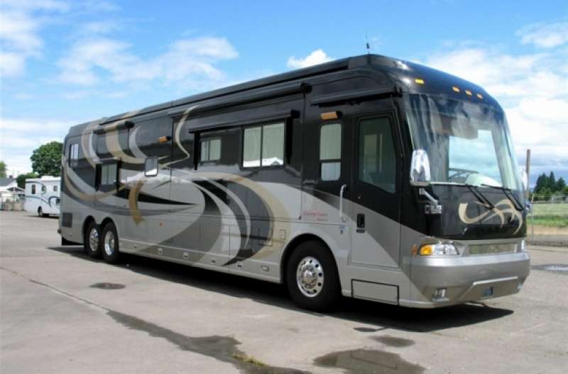 Exterior photo of 2009 MAGNA DONATELLO 45'