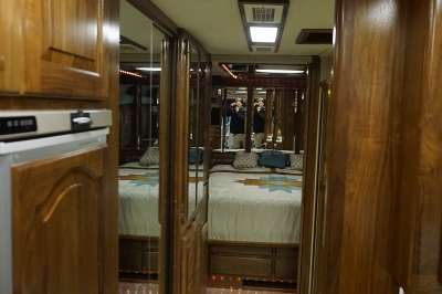 Addtional photo of 1992 COUNTRY COACH CONCEPT 40'