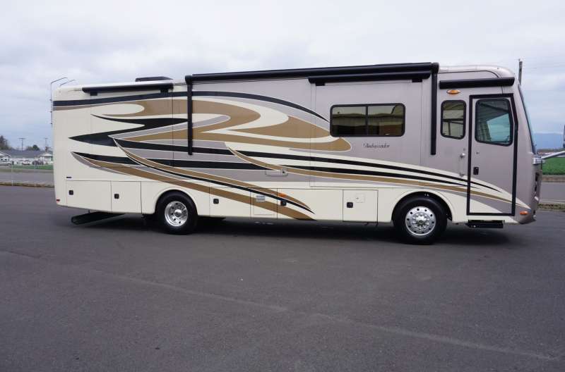 Exterior photo of 2013 HOLIDAY RAMBLER AMBASSADOR 36'