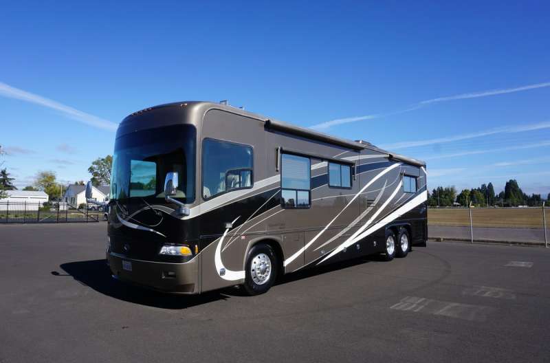 Exterior photo of 2007 ALLURE MCKENZIE BRIDGE 40'