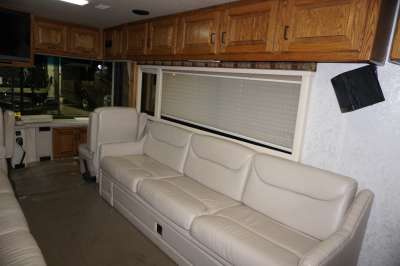 Addtional photo of 1998 INTRIGUE WISTERIA 40'