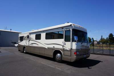Addtional photo of 1998 INTRIGUE WISTERIA 40'