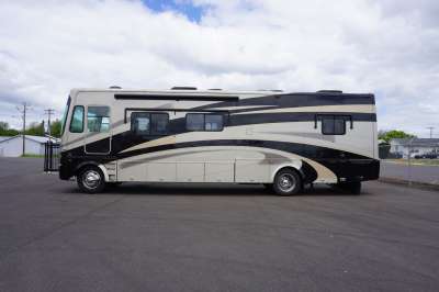 Addtional photo of 2007 TIFFIN ALLEGRO BAY FRED