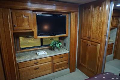 Addtional photo of 2008 ALLURE HOOD RIVER 40'