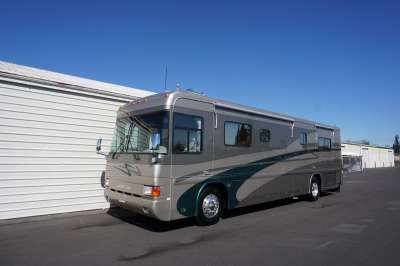 Addtional photo of 2002 INTRIGUE EVENING STAR 36'