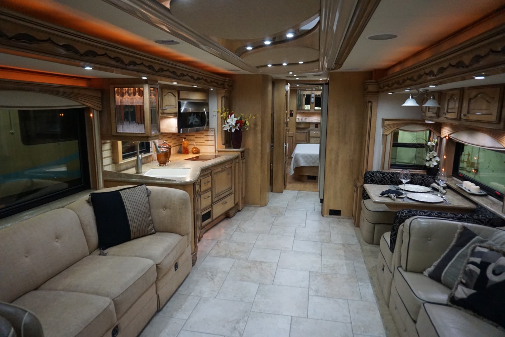 Interior photo of 2009 AFFINITY RUSSIAN RIVER