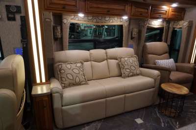 Addtional photo of 2015 NEWMAR DUTCH STAR 3745