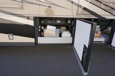 Addtional photo of 2016 NEWMAR MOUNTAIN AIRE 4553