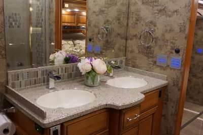 Addtional photo of 2016 NEWMAR MOUNTAIN AIRE 4553