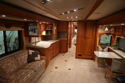 Addtional photo of 2005 MAGNA MATISSE 40'
