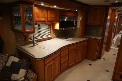 Addtional photo of 2005 MAGNA MATISSE 40'
