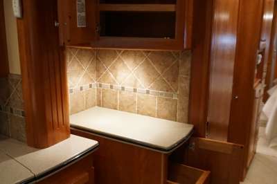 Addtional photo of 2005 MAGNA MATISSE 40'