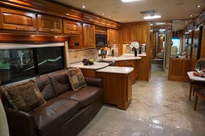 Addtional photo of 2008 MONACO CAMELOT 40PDQ