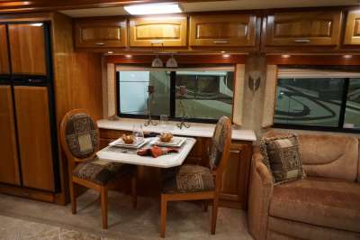 Addtional photo of 2008 MONACO CAMELOT 40PDQ