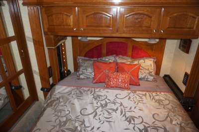 Addtional photo of 2008 MAGNA VAN GOGH 42'