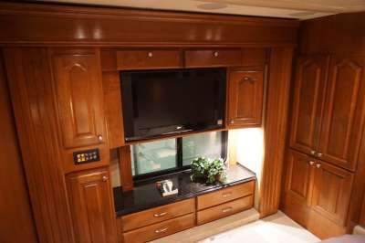 Addtional photo of 2008 MAGNA VAN GOGH 42'