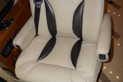 Addtional photo of 2008 MAGNA VAN GOGH 42'