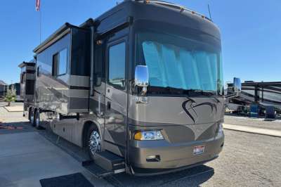 Addtional photo of 2005 ALLURE HOOD RIVER 40'