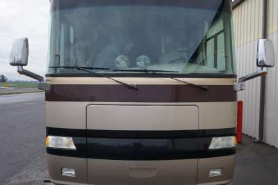 Addtional photo of 2003 MONACO WINDSOR 38'
