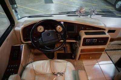Addtional photo of 2003 MONACO WINDSOR 38'