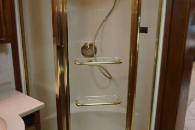 Addtional photo of 2003 MONACO WINDSOR 38'