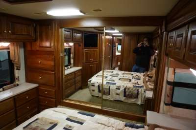 Addtional photo of 2003 MONACO WINDSOR 38'