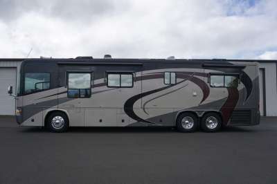 Addtional photo of 2005 ALLURE HOOD RIVER 40'