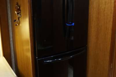 Addtional photo of 2005 ALLURE HOOD RIVER 40'