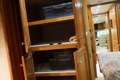 Addtional photo of 2005 ALLURE HOOD RIVER 40'