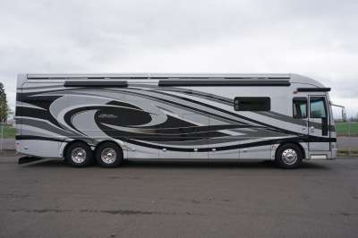 Addtional photo of 2013 AMERICAN COACH TRADITION 42'