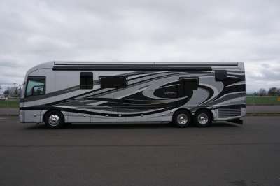 Addtional photo of 2013 AMERICAN COACH TRADITION 42'
