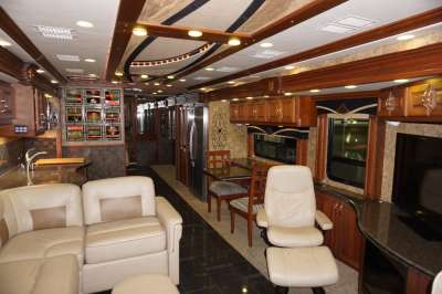 Addtional photo of 2013 AMERICAN COACH TRADITION 42'