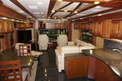 Addtional photo of 2013 AMERICAN COACH TRADITION 42'
