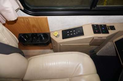 Addtional photo of 2002 ALLURE SUNRIVER 36'
