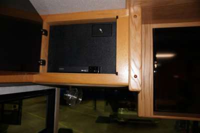 Addtional photo of 2002 ALLURE SUNRIVER 36'