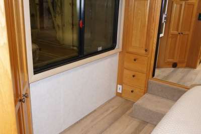 Addtional photo of 2002 ALLURE SUNRIVER 36'