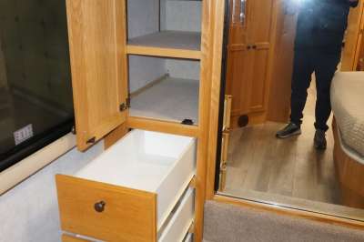 Addtional photo of 2002 ALLURE SUNRIVER 36'
