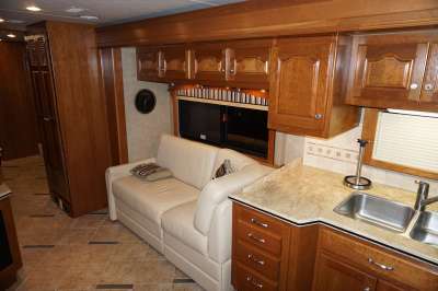 Addtional photo of 2009 INSPIRE VENICE 42'