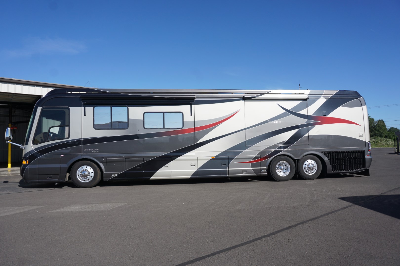 Exterior photo of 2008 MAGNA DONATELLO 45'