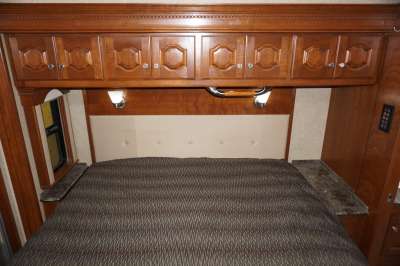 Addtional photo of 2007 INTRIGUE OVATION 42'