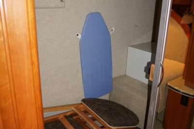 Addtional photo of 2005 MAGNA VAN GOGH 42'