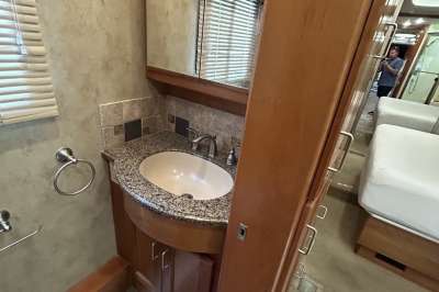 Addtional photo of 2008 ALLURE HOOD RIVER 40'