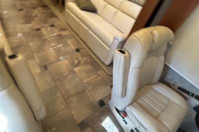 Addtional photo of 2008 ALLURE HOOD RIVER 40'
