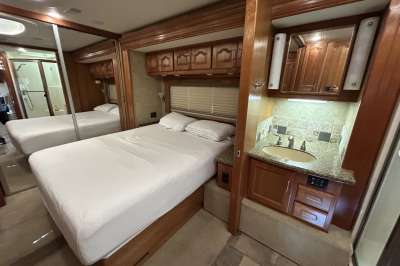 Addtional photo of 2008 ALLURE HOOD RIVER 40'