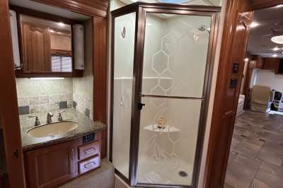 Addtional photo of 2008 ALLURE HOOD RIVER 40'