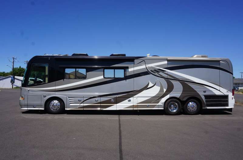 Exterior photo of 2008 INTRIGUE OVATION 42'