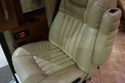 Addtional photo of 2008 INTRIGUE OVATION 42'