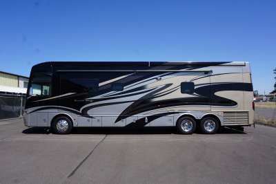 Addtional photo of 2015 NEWMAR DUTCH STAR 40'