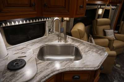 Addtional photo of 2015 NEWMAR DUTCH STAR 40'