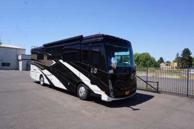 Addtional photo of 2021 TIFFIN ALLEGRO BREEZE 33'